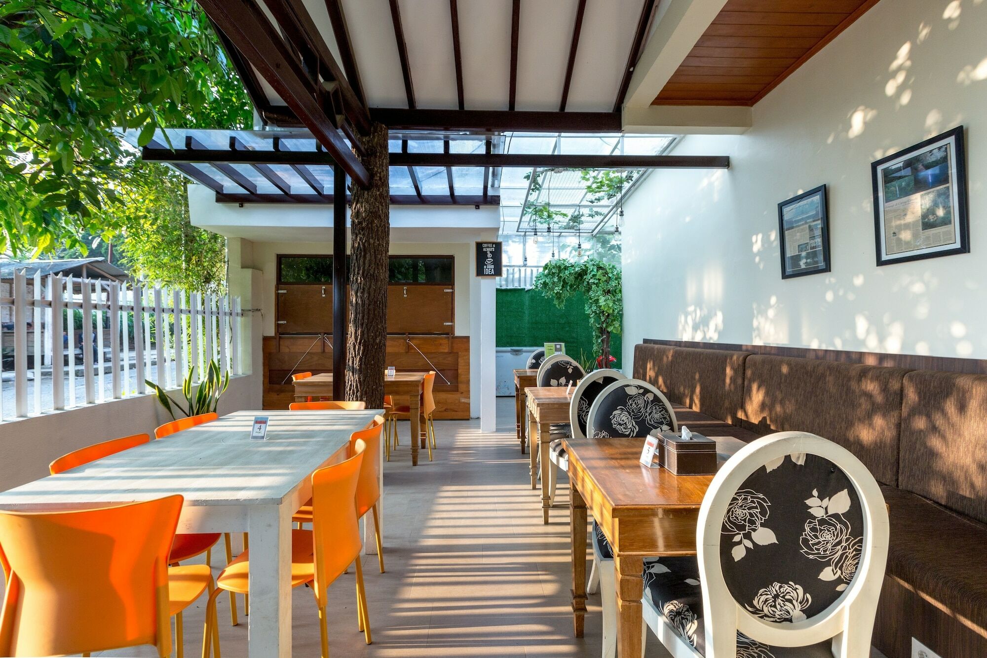 Jayagiri Guesthouse By Belgareti Лембанг Экстерьер фото